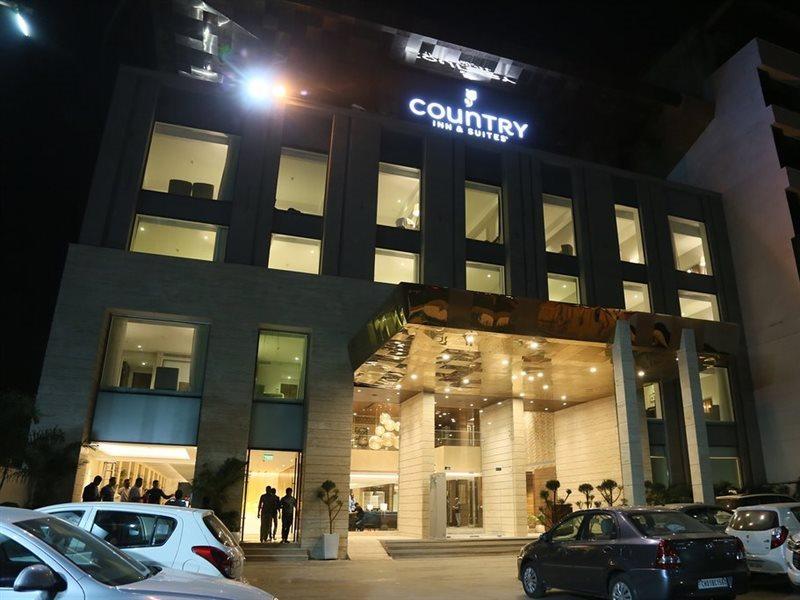 Country Inn & Suites By Radisson Chandigarh Zirakpur Dış mekan fotoğraf