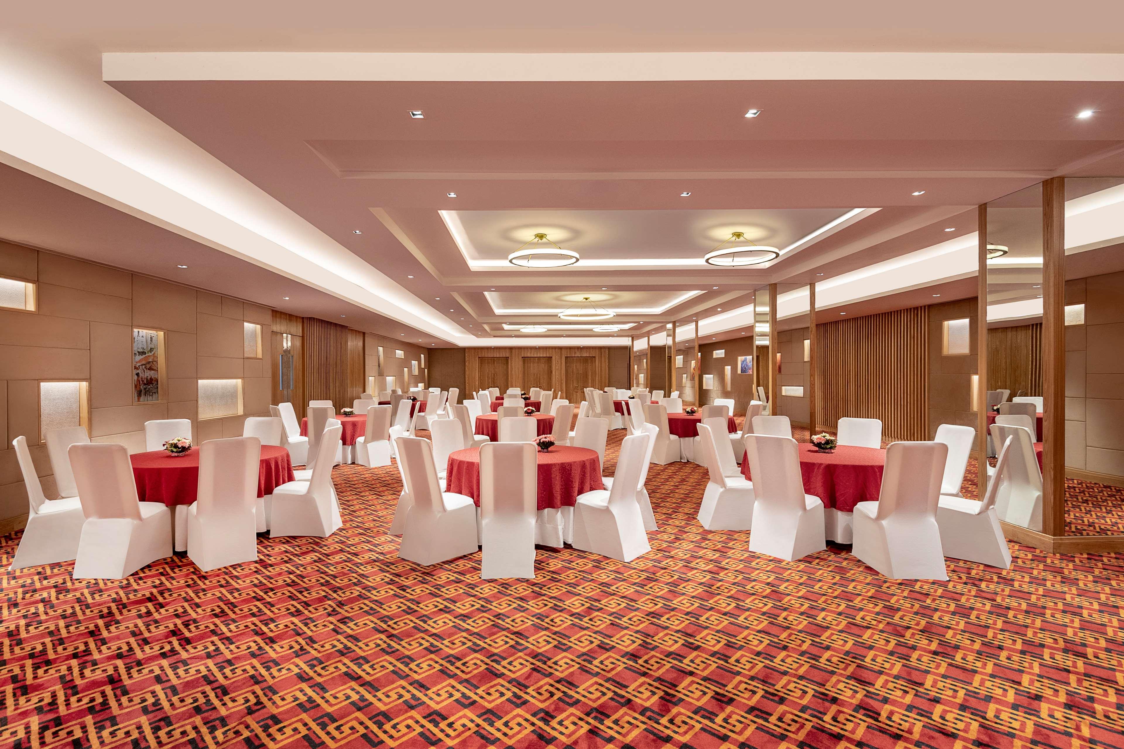 Country Inn & Suites By Radisson Chandigarh Zirakpur Dış mekan fotoğraf